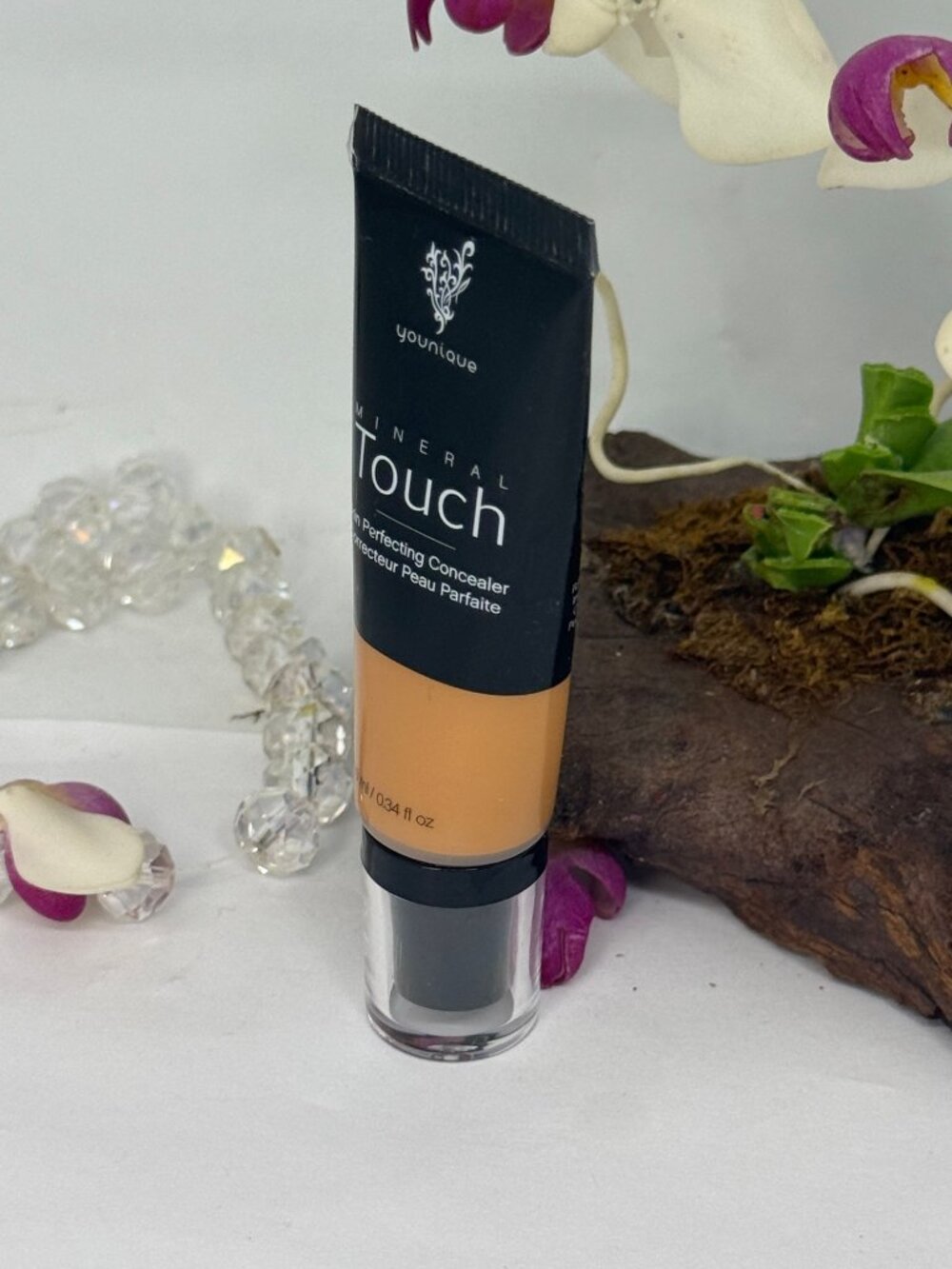 Younique Mineral Touch Skin Perfecting Concealer - Satin - 10 ml / .34 oz - New - Picture 3 of 4